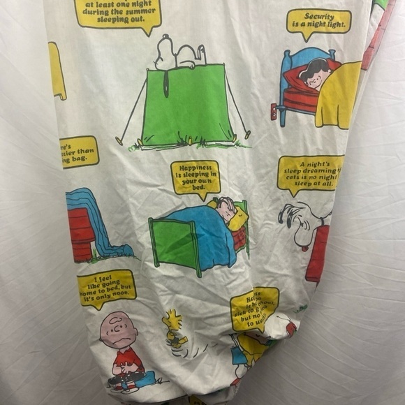 Vintage 1971 Peanuts Twin Size Fitted Sheet Bedsheet Charlie Brown Snoopy Fabric - Picture 3 of 13
